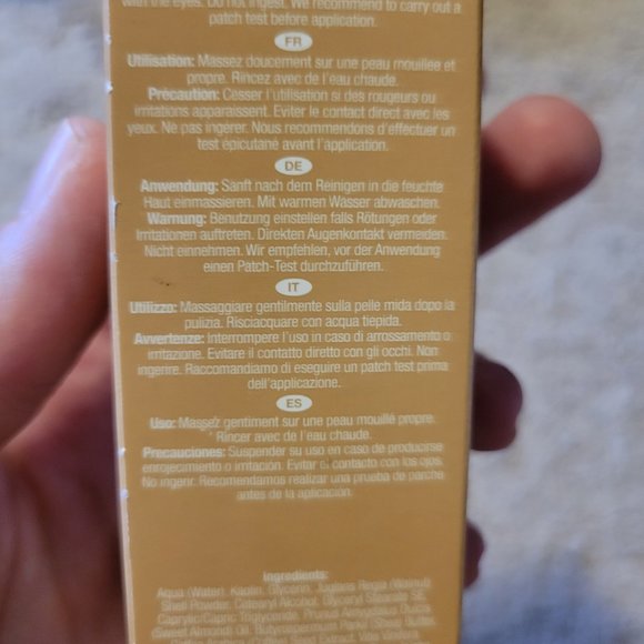 Facial exfoliator - Picture 3 of 5